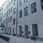 New I Opera I Air Conditioning I Location *