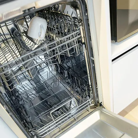 Opera I New I Prime Location I Ac