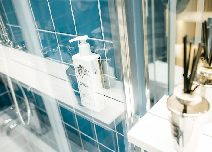 Apartment Opera I New I Prime Location I Ac