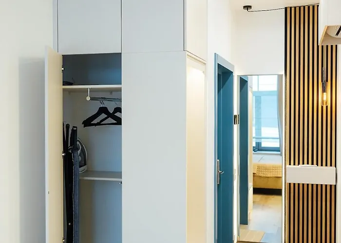 Opera I New I Prime Location I Ac Apartment